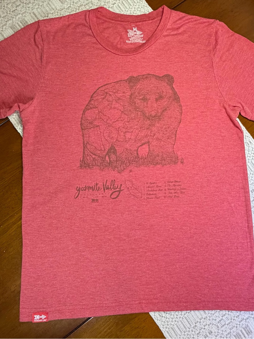 Men’s Yosemite Valley Bear Graphic Tee